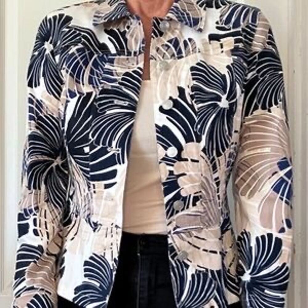 Pack & Peak Weekend Tropical Leaf Print Stretch Jacket Size 8